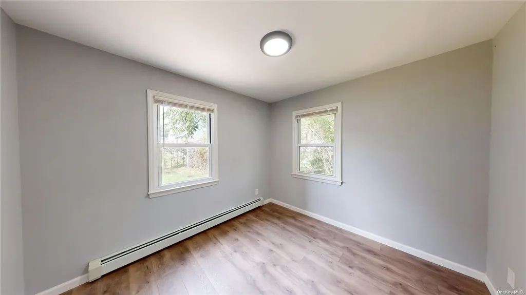 11 3rd Avenue Westbury NY 11590