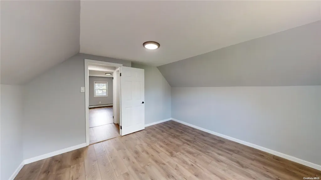11 3rd Avenue Westbury NY 11590