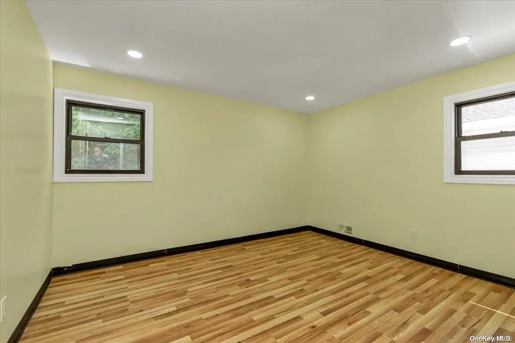 50 Sutton Street Hempstead NY 11550
