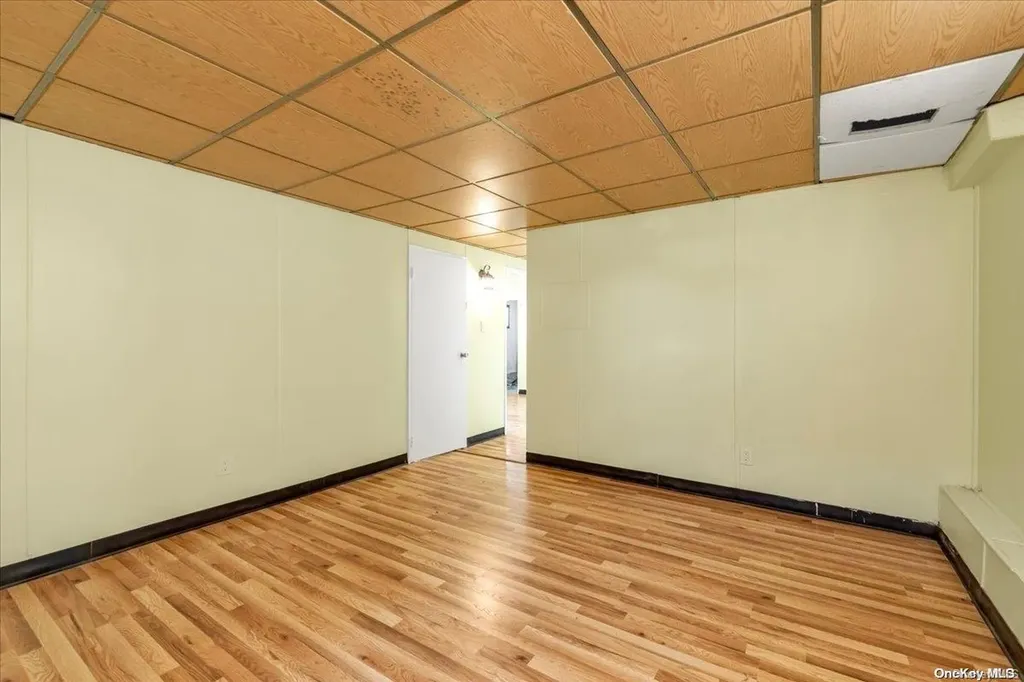50 Sutton Street Hempstead NY 11550