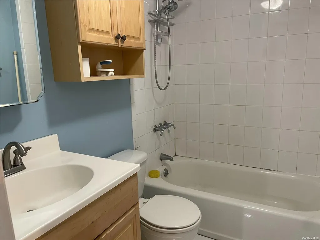 325 Stewart Avenue Bethpage NY 11714