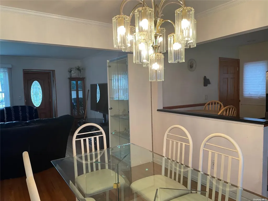 325 Stewart Avenue Bethpage NY 11714