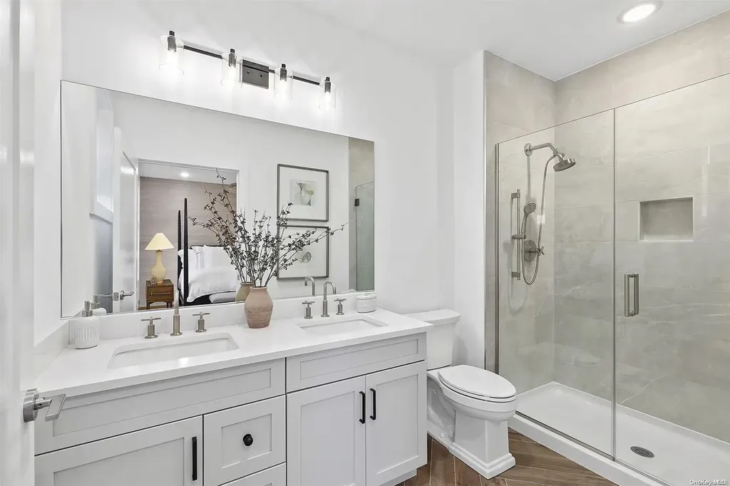 506 Emanuel Way East Meadow NY 11554