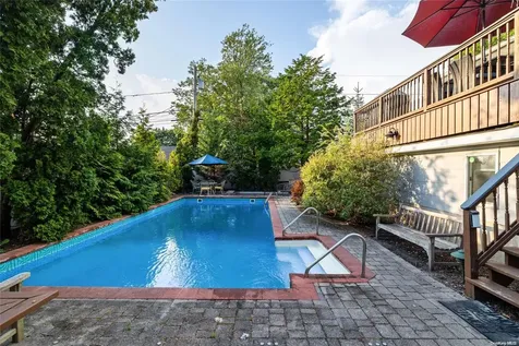 265 11th Avenue West Babylon NY 11704