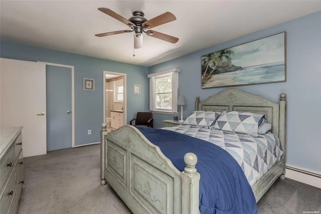 39 Myrtle Lane Coram NY 11727