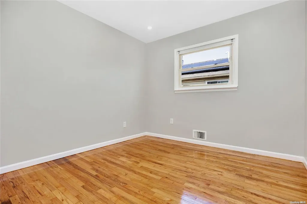 240-24 149th Avenue Rosedale NY 11422