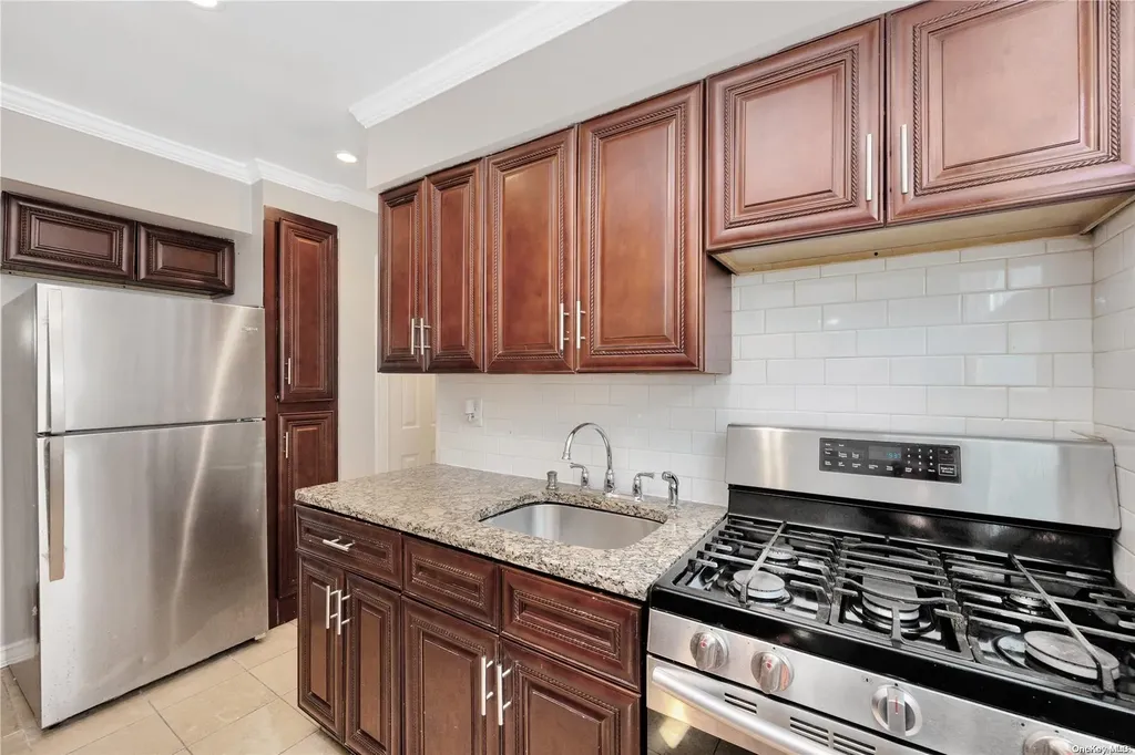 240-24 149th Avenue Rosedale NY 11422