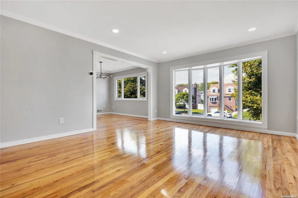 240-24 149th Avenue Rosedale NY 11422