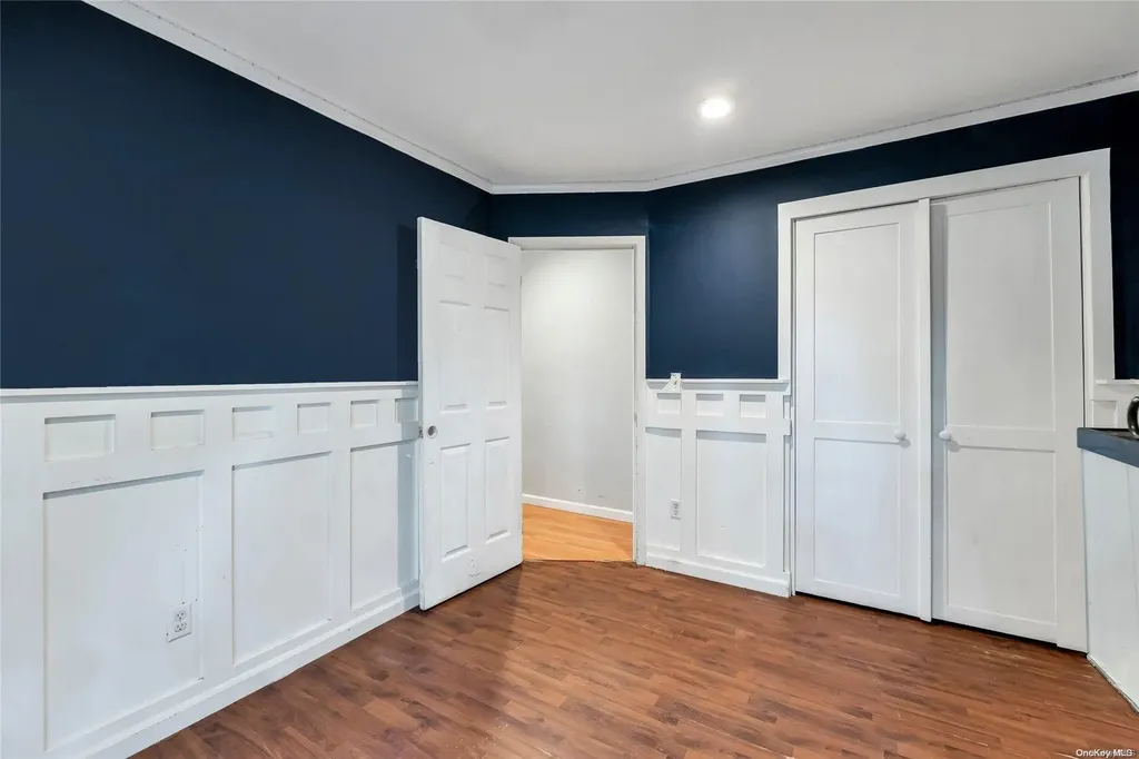 10 Eileen Court Coram NY 11727