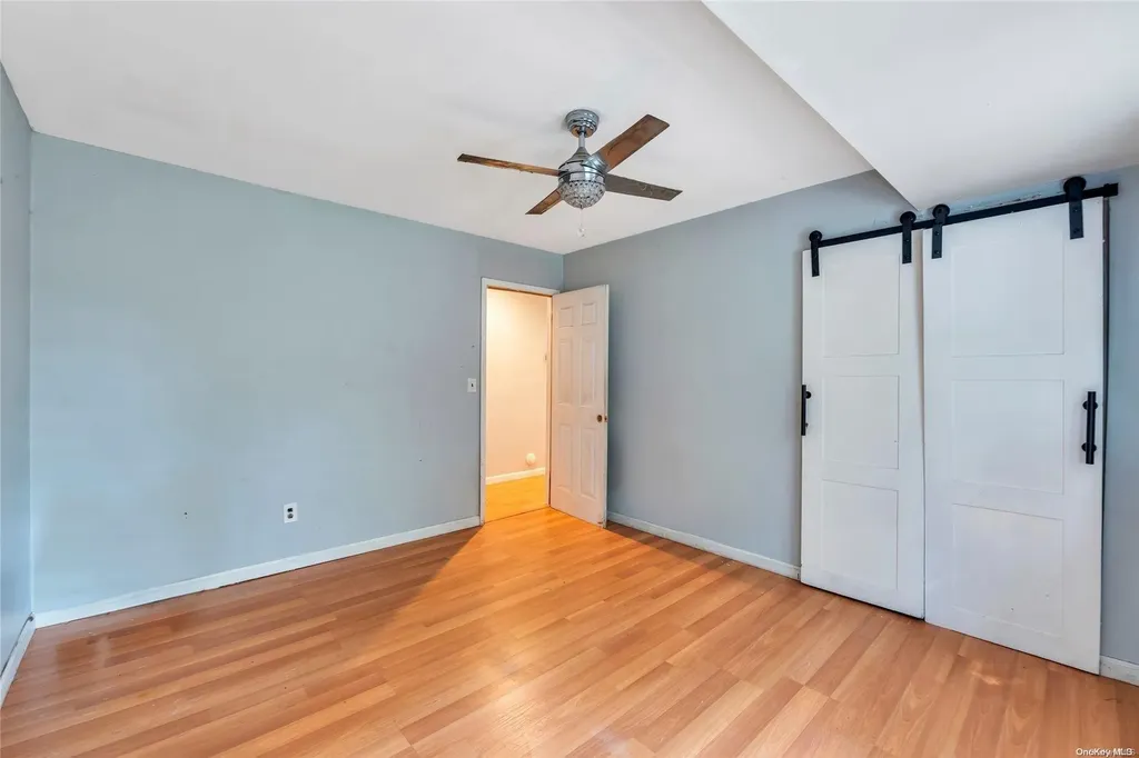 10 Eileen Court Coram NY 11727