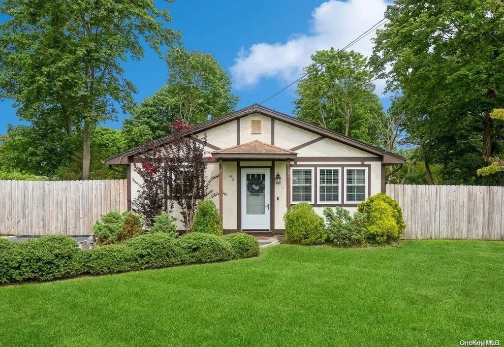 45 Fuoco Road Bellport NY 11713