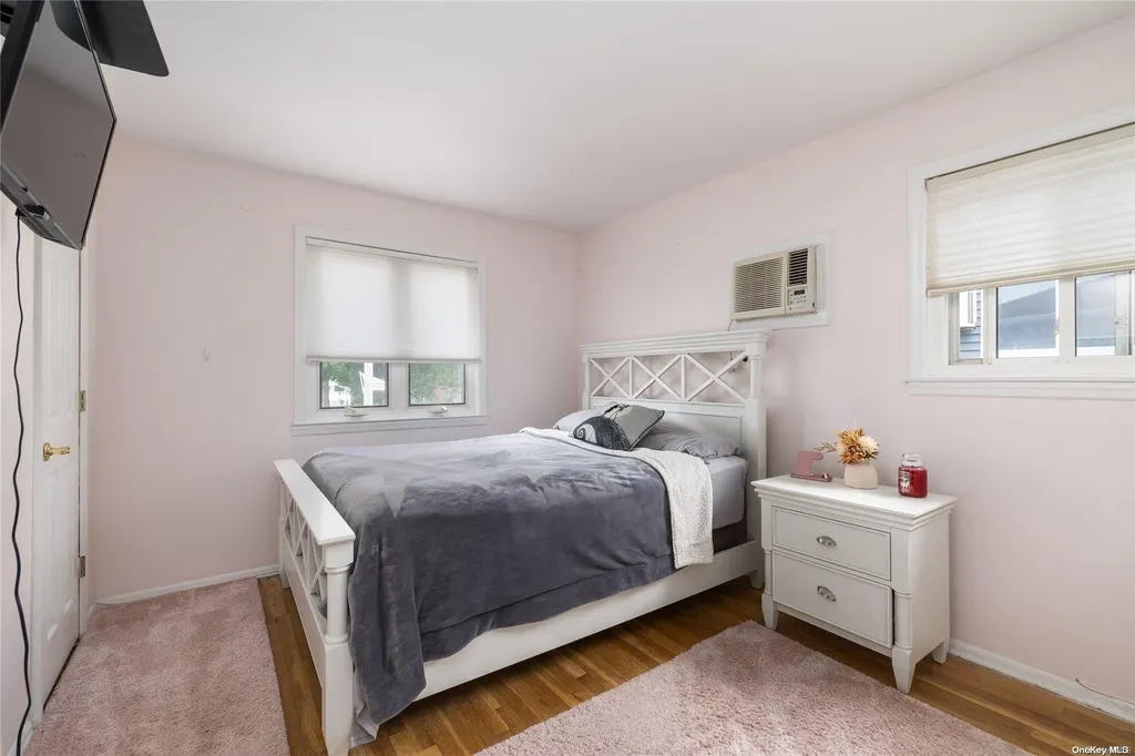 2181 Spruce Street Wantagh NY 11793