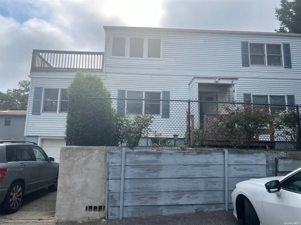 7 Echo Road Rocky Point NY 11778
