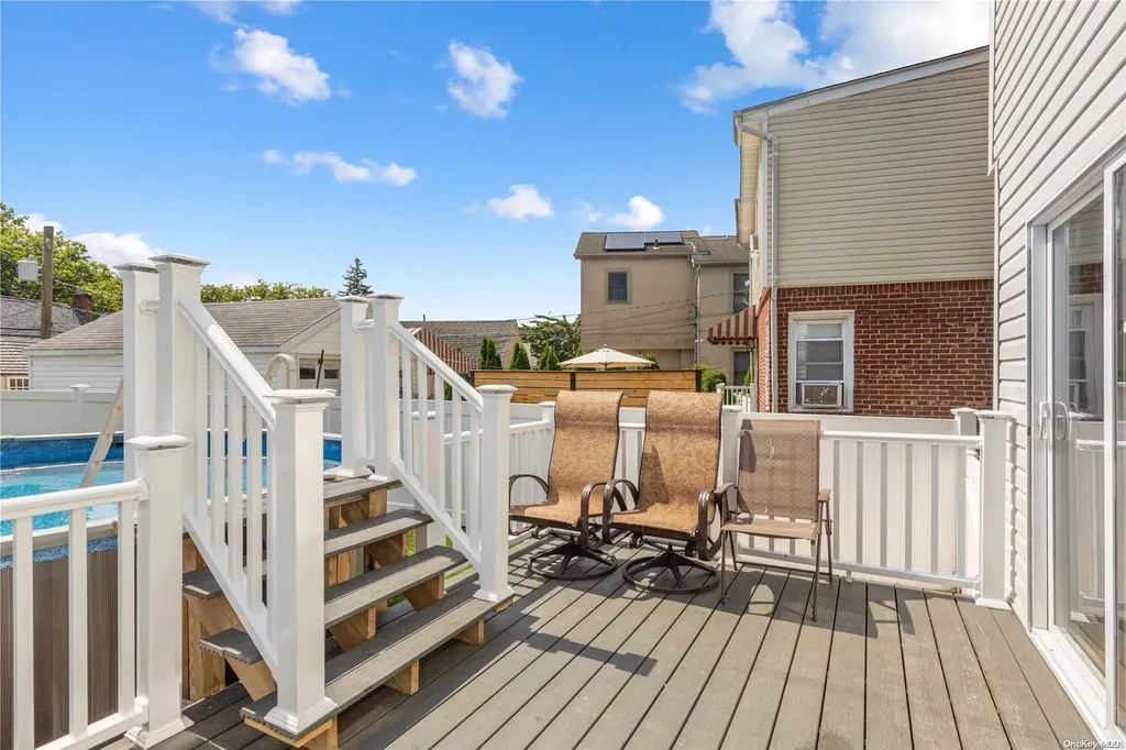 522 Beech Street New Hyde Park NY 11040