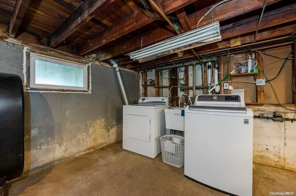 383 S Ocean Avenue Freeport NY 11520