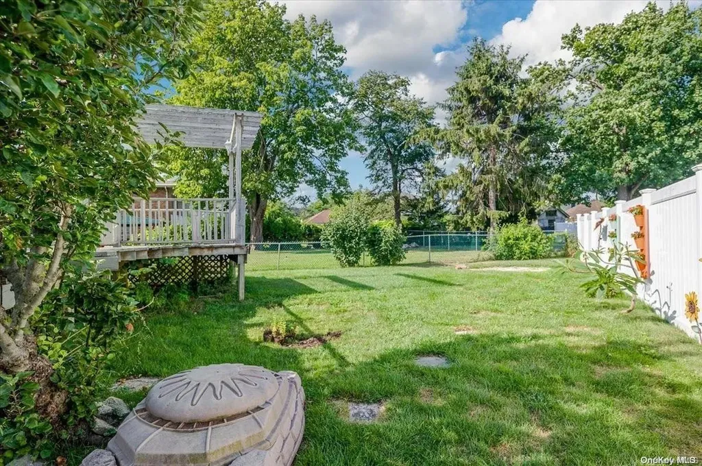 383 S Ocean Avenue Freeport NY 11520