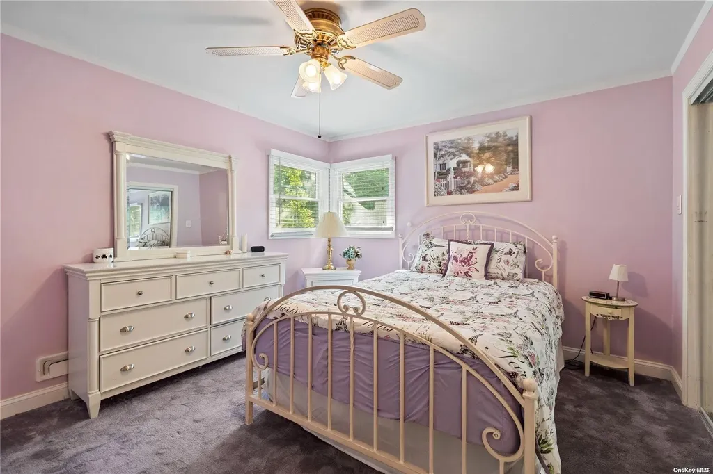 26 Genesee Drive Commack NY 11725
