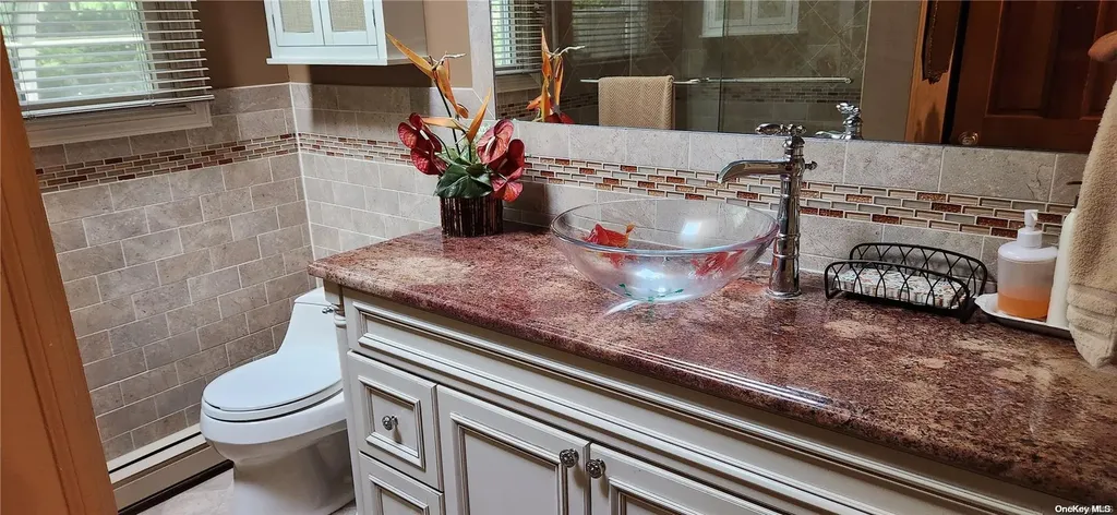 16 Links Road Smithtown NY 11787
