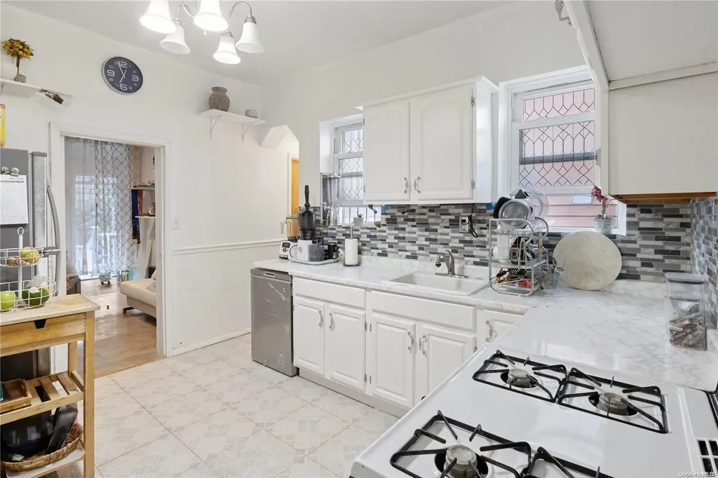 840 Brooklyn Avenue Brooklyn NY 11203