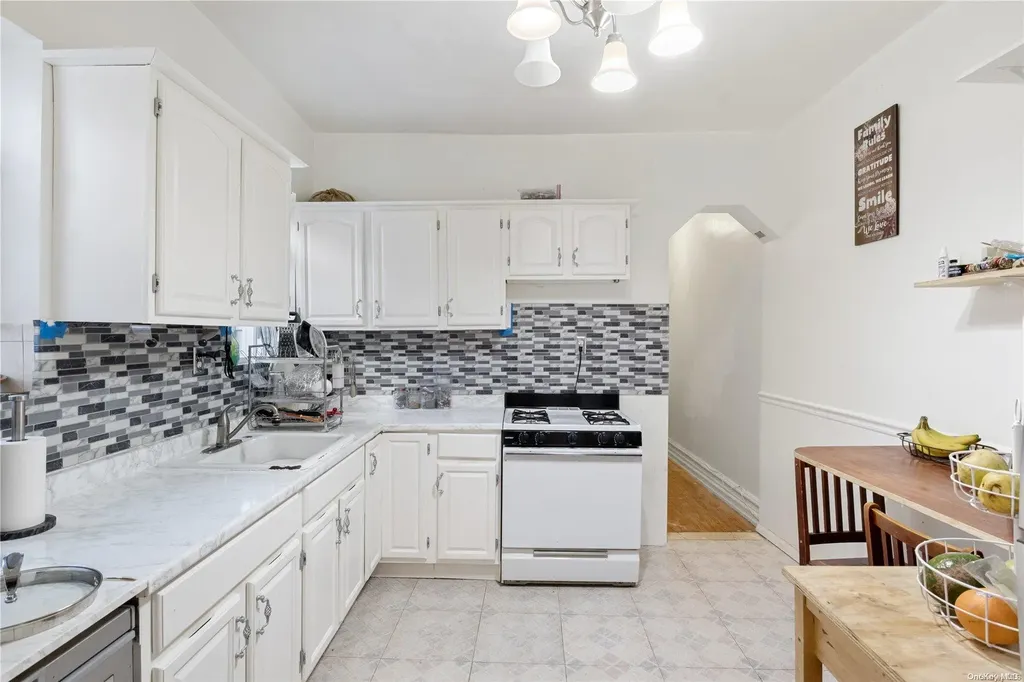 840 Brooklyn Avenue Brooklyn NY 11203