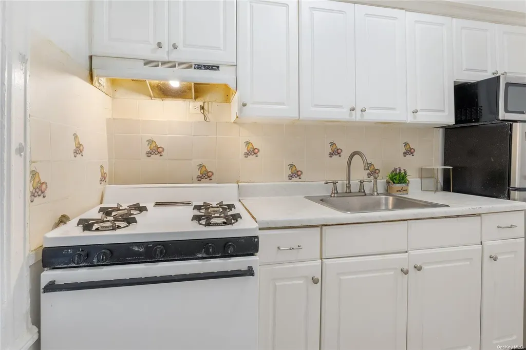 840 Brooklyn Avenue Brooklyn NY 11203