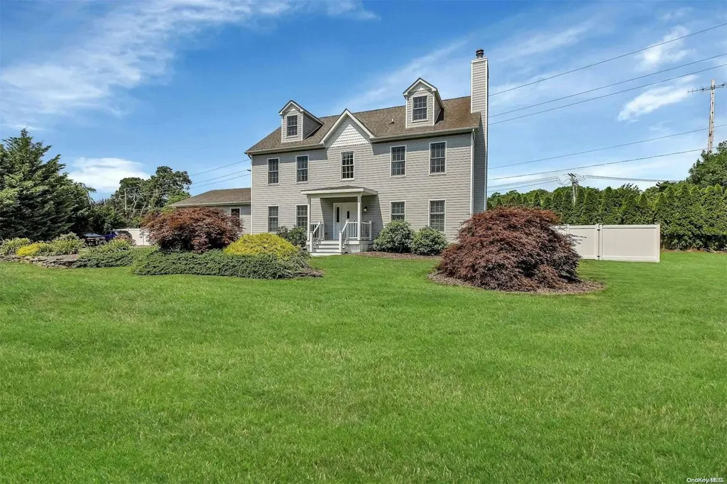 2 Box Tree Road East Quogue NY 11942