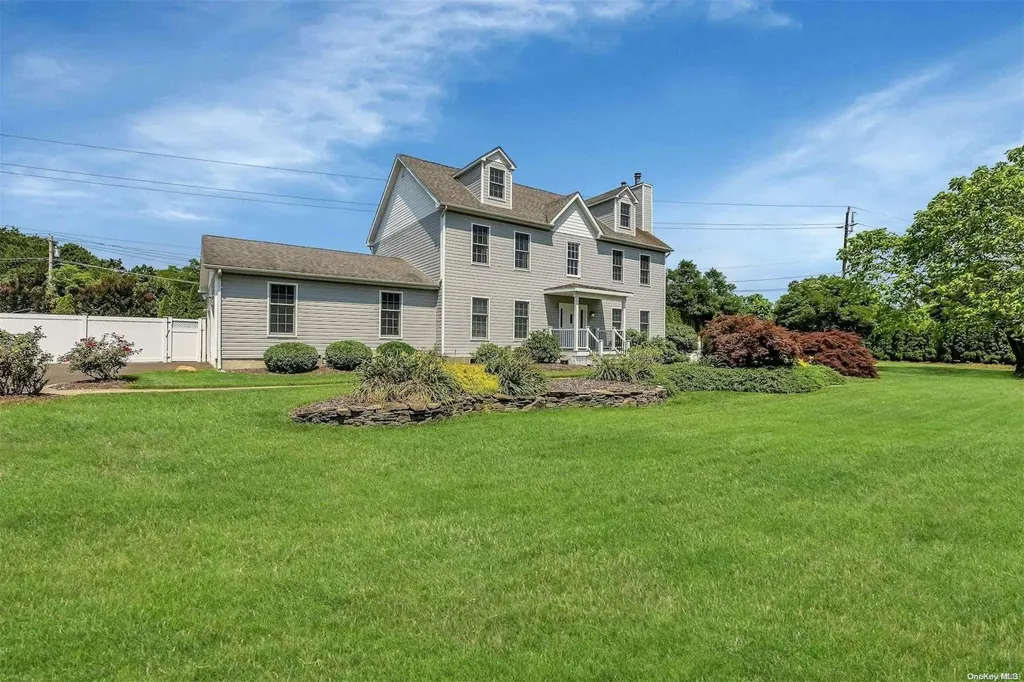2 Box Tree Road East Quogue NY 11942
