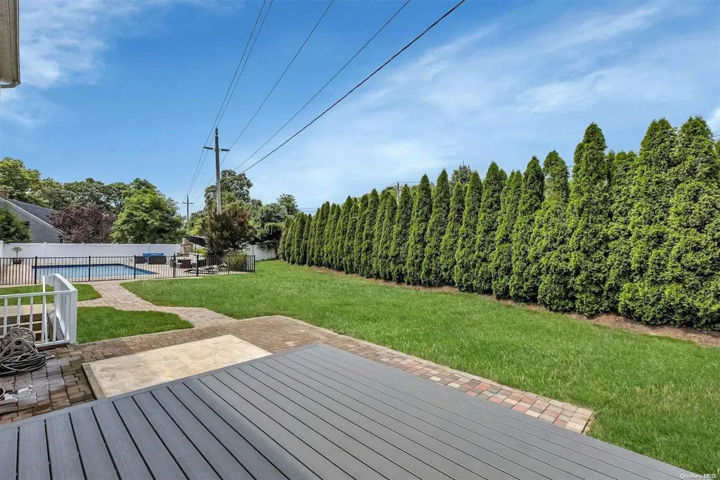 2 Box Tree Road East Quogue NY 11942