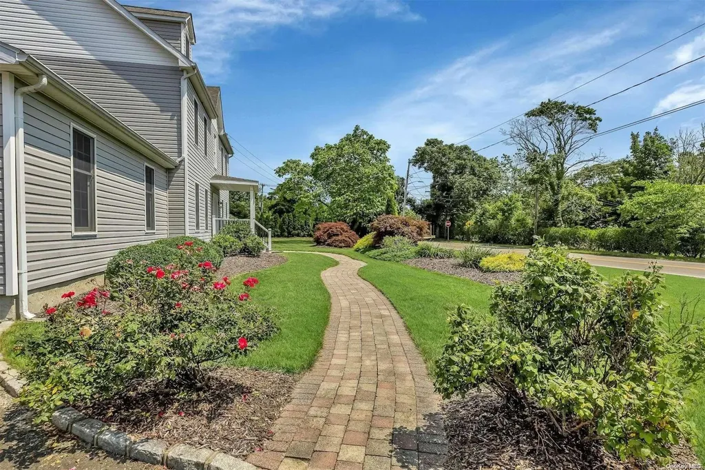 2 Box Tree Road East Quogue NY 11942