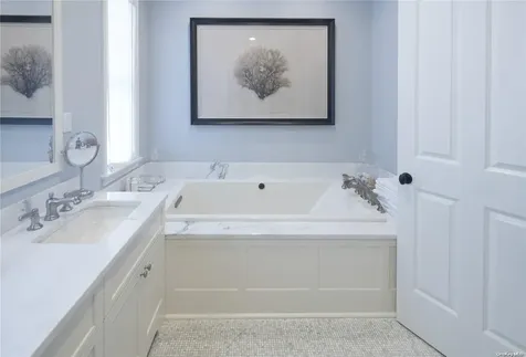 879 Dune Road Westhampton Beach NY 11978
