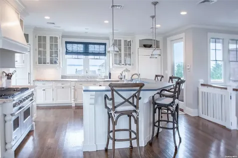 879 Dune Road Westhampton Beach NY 11978