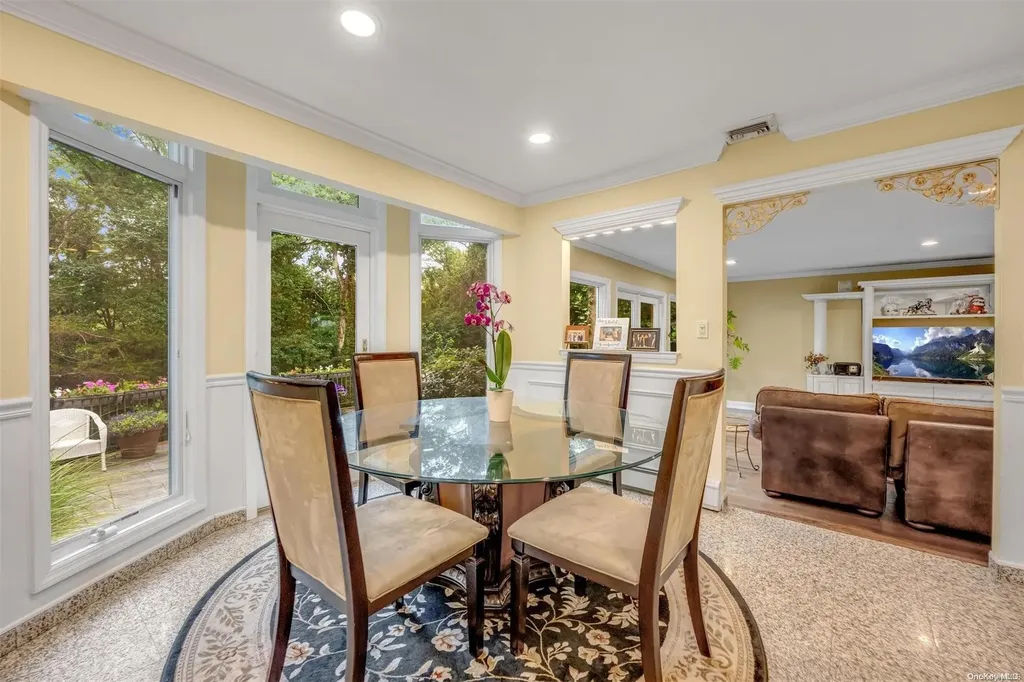 103 Wichard Boulevard Commack NY 11725