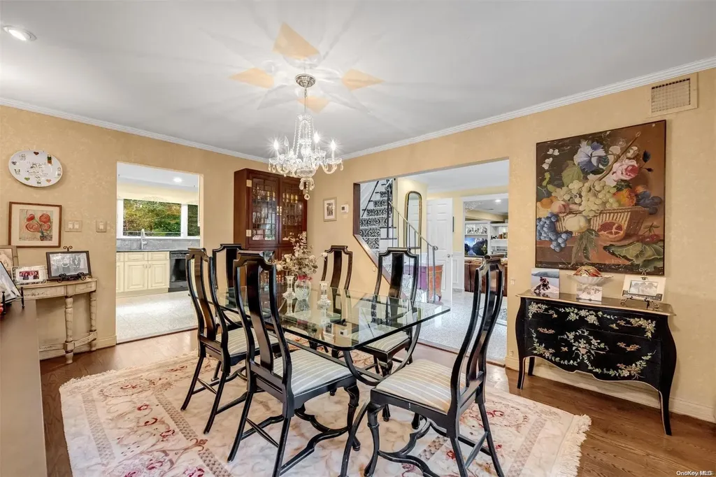 103 Wichard Boulevard Commack NY 11725