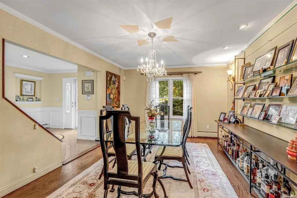 103 Wichard Boulevard Commack NY 11725