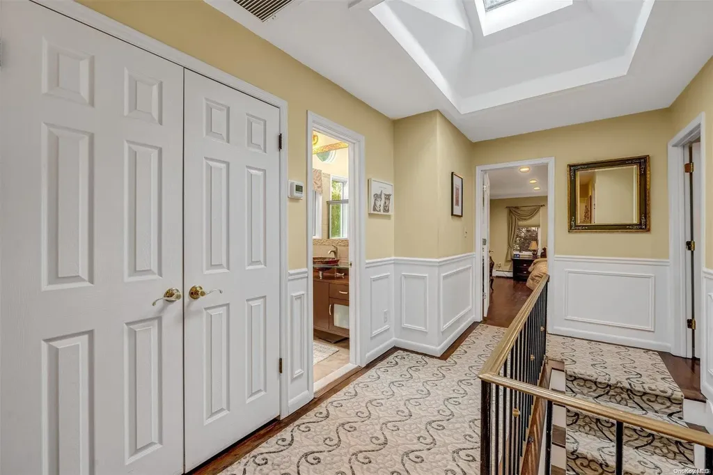 103 Wichard Boulevard Commack NY 11725