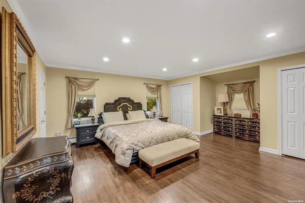 103 Wichard Boulevard Commack NY 11725