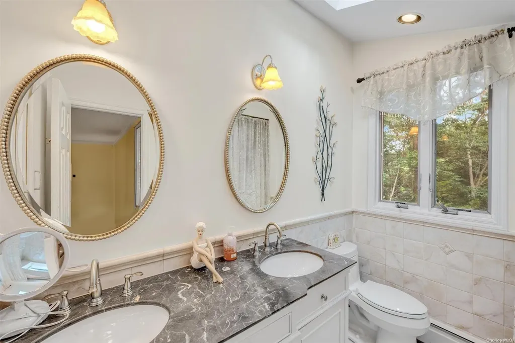 103 Wichard Boulevard Commack NY 11725