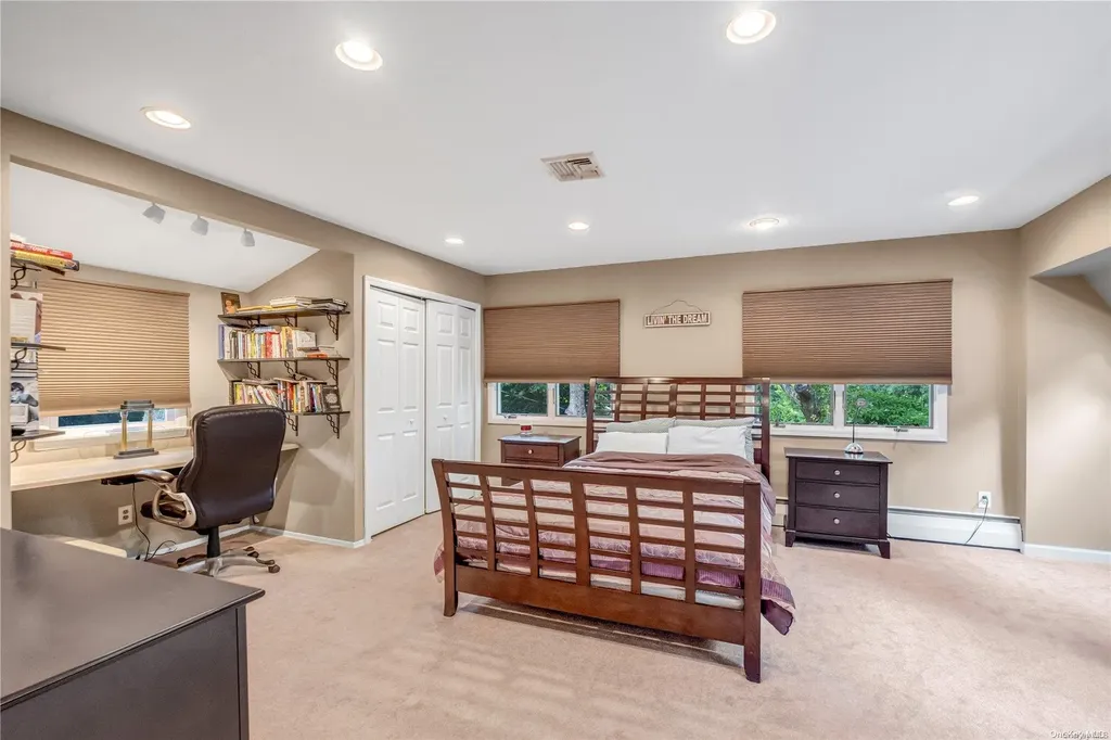 103 Wichard Boulevard Commack NY 11725