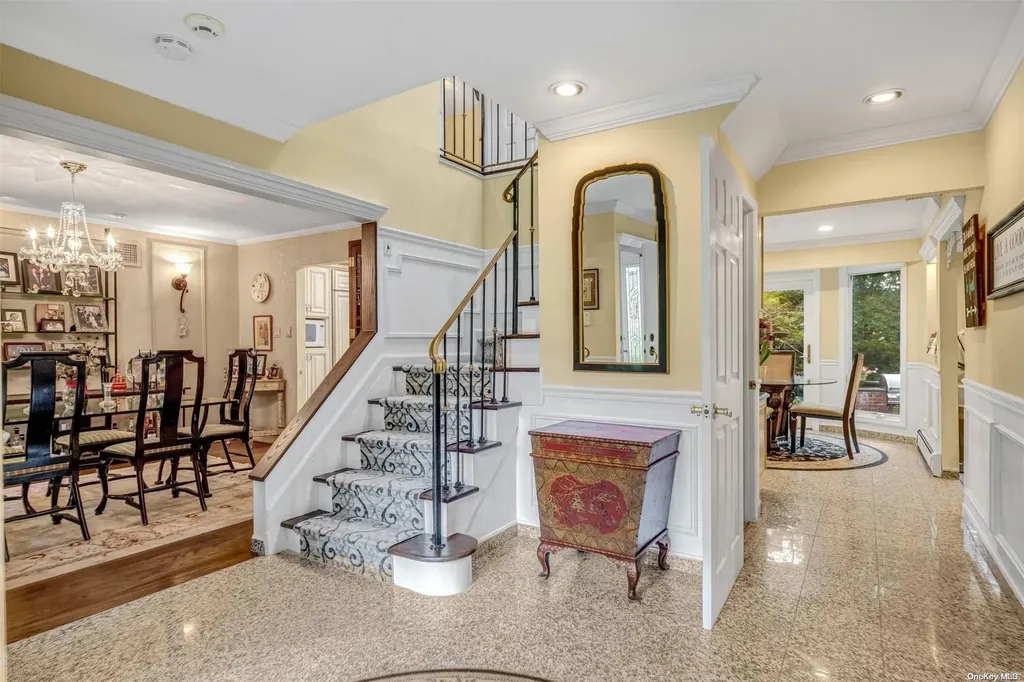 103 Wichard Boulevard Commack NY 11725