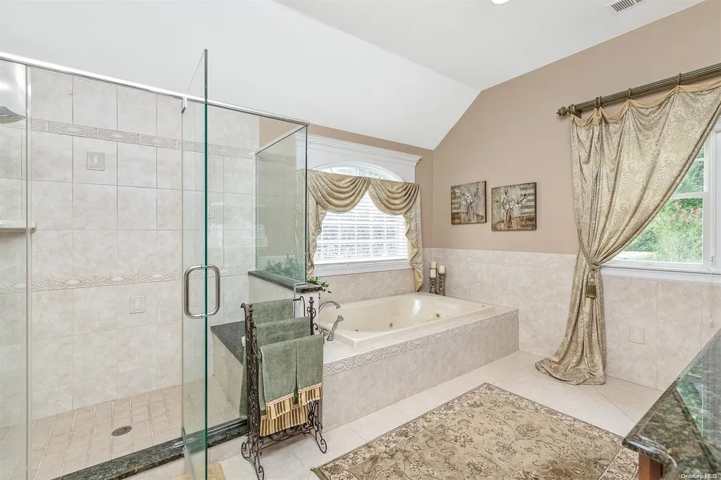 15 Eckernkamp Drive Smithtown NY 11787