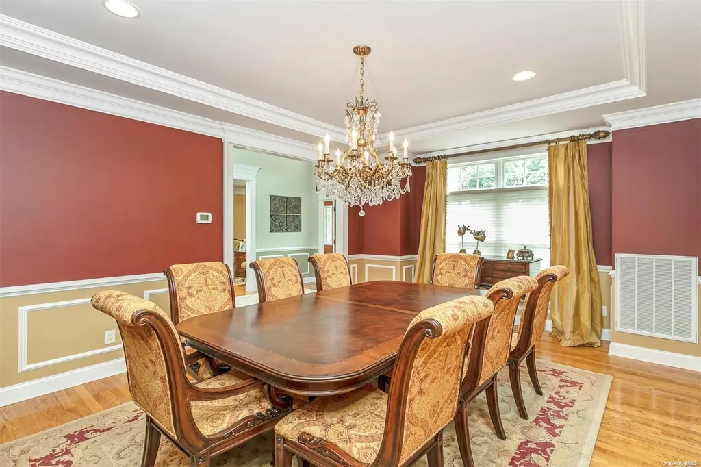 15 Eckernkamp Drive Smithtown NY 11787
