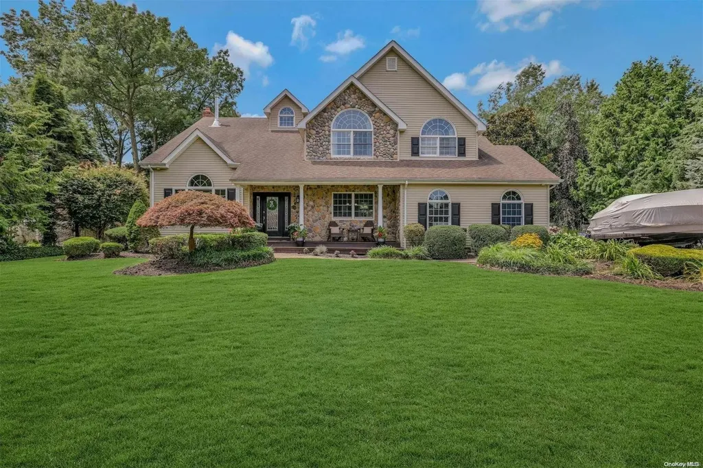 37 Locust Drive Nesconset NY 11767