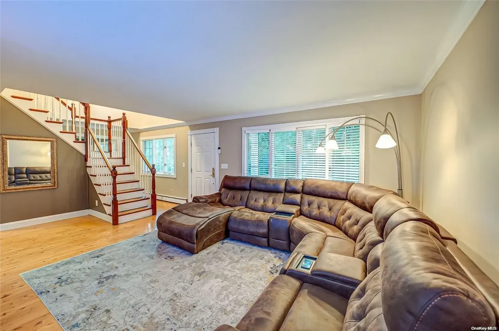 9 Lancaster Avenue Nesconset NY 11767