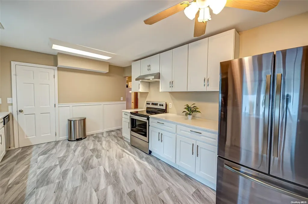 9 Lancaster Avenue Nesconset NY 11767