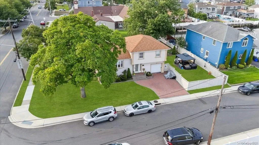 1093 Van Buren Place Baldwin NY 11510