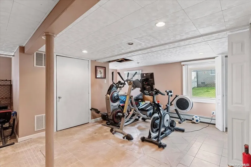 1093 Van Buren Place Baldwin NY 11510