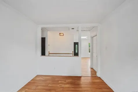 22 Norwalk Lane Selden NY 11784