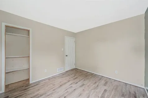 22 Norwalk Lane Selden NY 11784