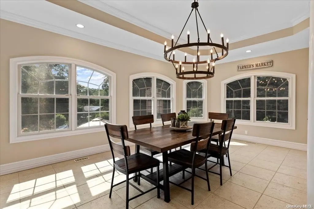 2 Susan Lane Dix Hills NY 11746