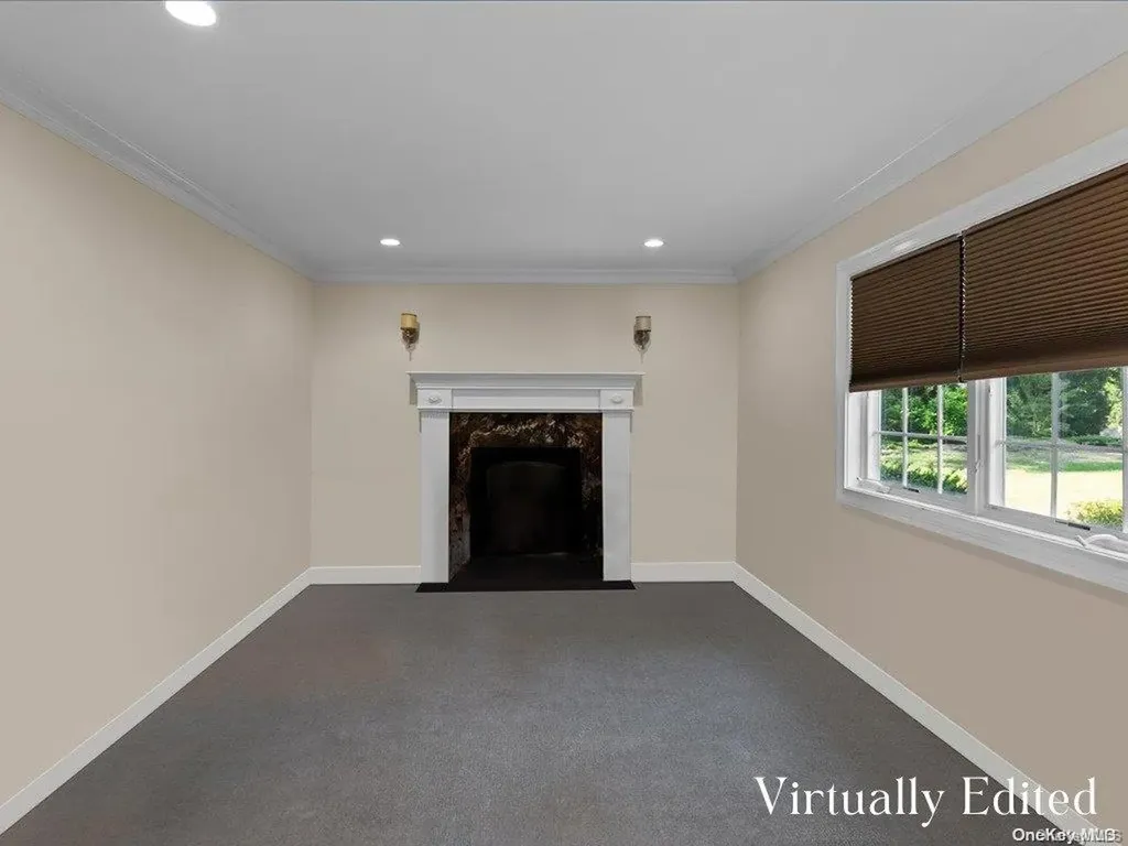 2 Susan Lane Dix Hills NY 11746